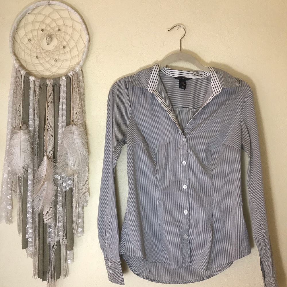 H&M shirt - striped collar dress shirt